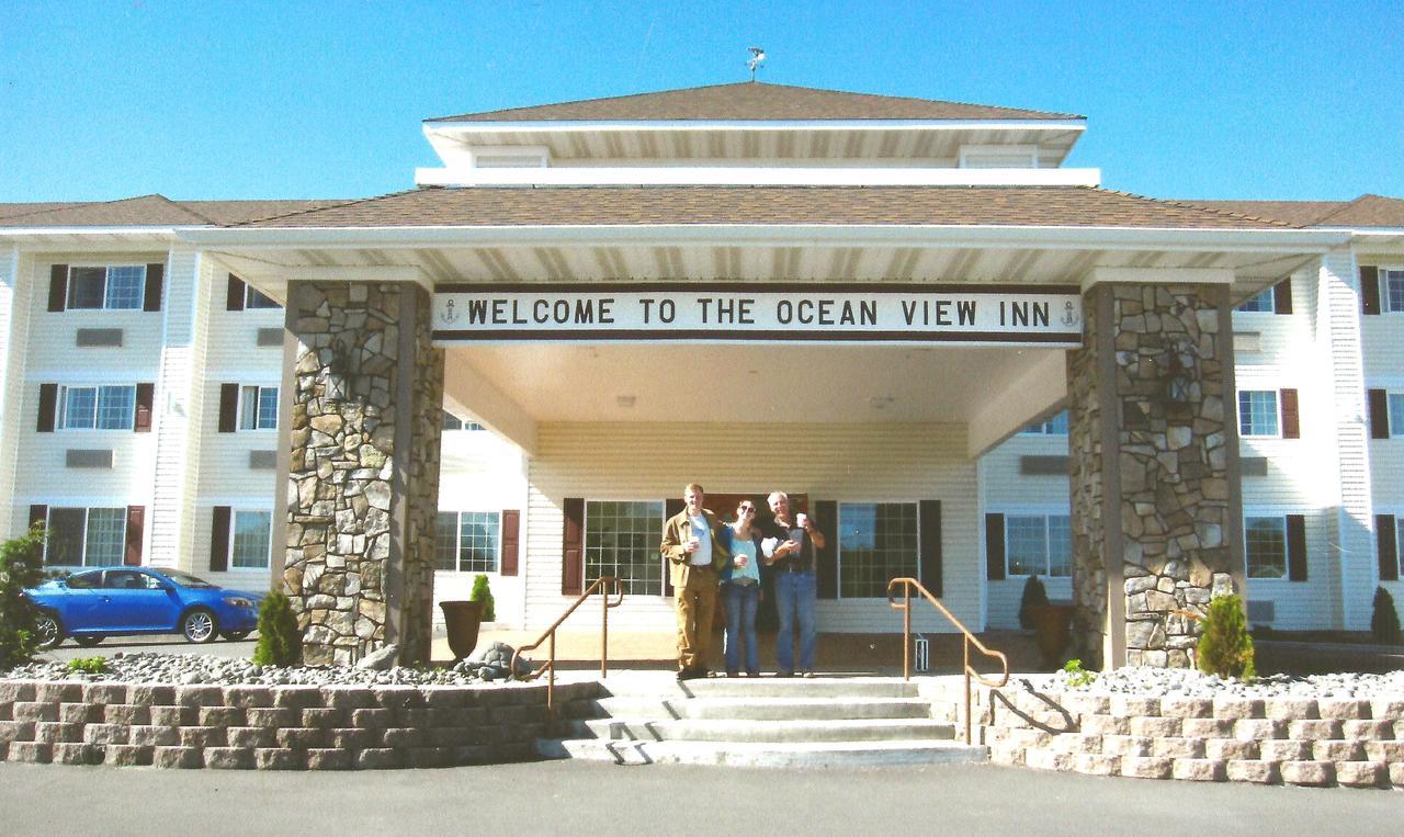 Oceanview Inn And Suites Crescent City Bagian luar foto